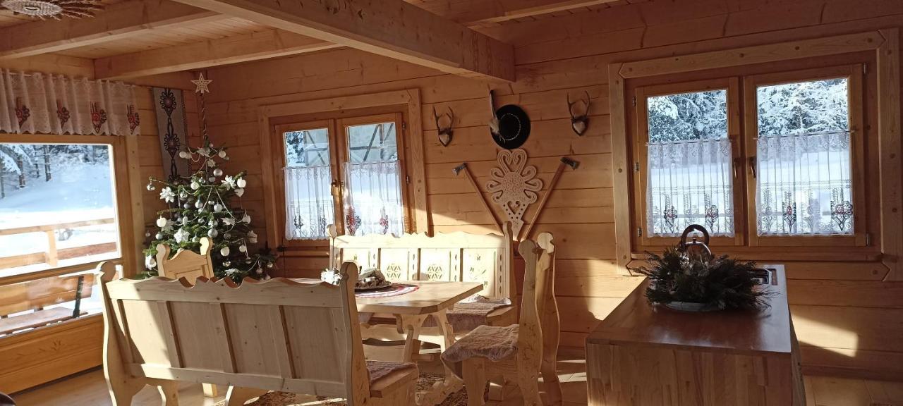 Gosciniec Dziubasowki Villa Нови Тарг Екстериор снимка