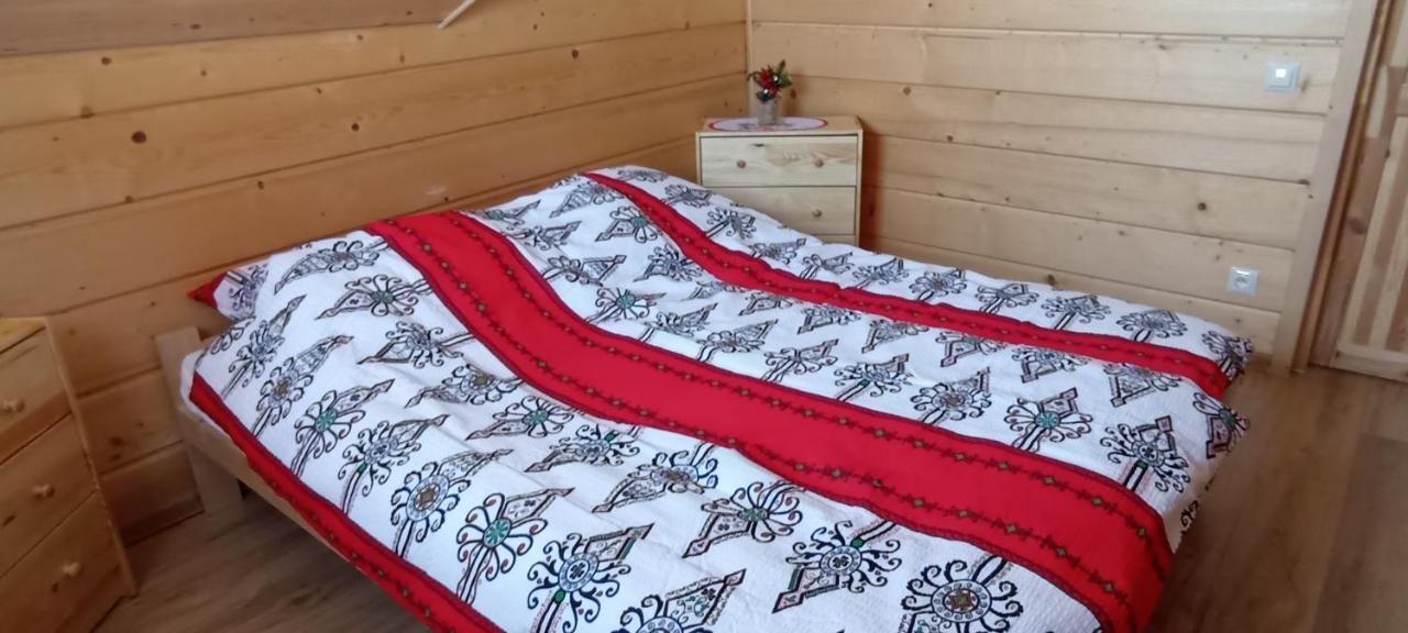 Gosciniec Dziubasowki Villa Нови Тарг Екстериор снимка