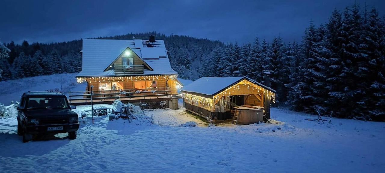 Gosciniec Dziubasowki Villa Нови Тарг Екстериор снимка